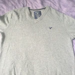 American eagle outfitters sweater with no hoodie